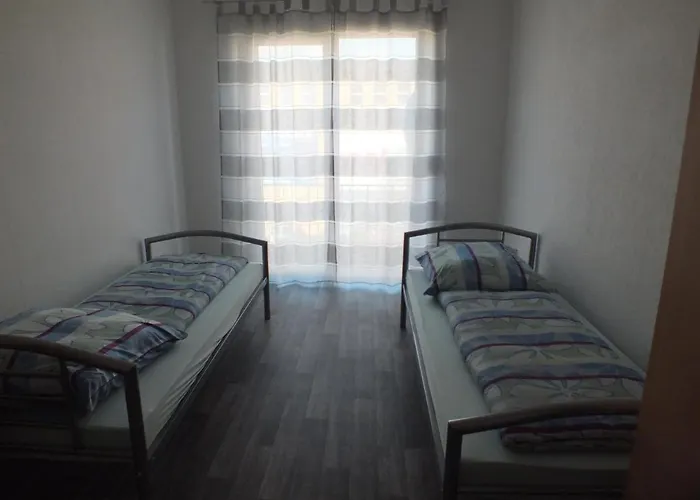 דירה Ferienwohnung In *